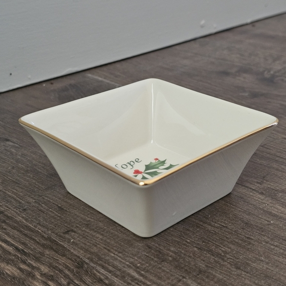 Lenox Christmas Holly Square Hope Candy Dish Porcelain Holiday Bowl - Picture 3 of 4